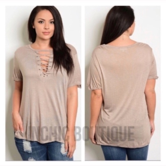 BLOWOUT! LAST ONE! Laced up tee - Picture 3 of 3